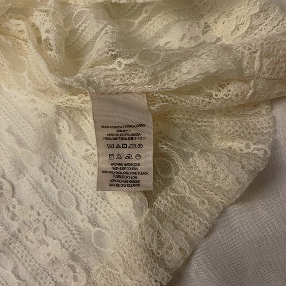 ❤️ Free People Lace Top ❤️ - Picture 8 of 14